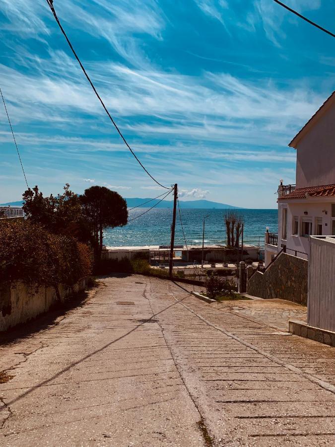 Toulipa Seaside Apartments Кавала Экстерьер фото