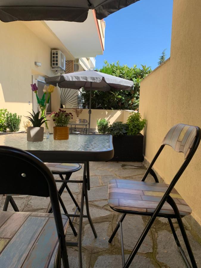 Toulipa Seaside Apartments Кавала Экстерьер фото